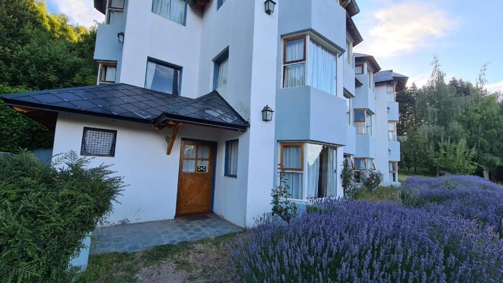 Rupu Pehuen Aparthotel Сан Карлос де Барилоче Екстериор снимка