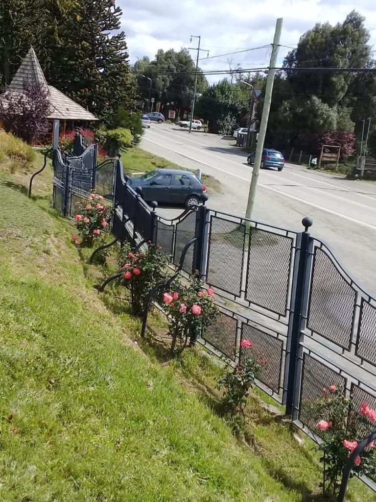Rupu Pehuen Aparthotel Сан Карлос де Барилоче Екстериор снимка